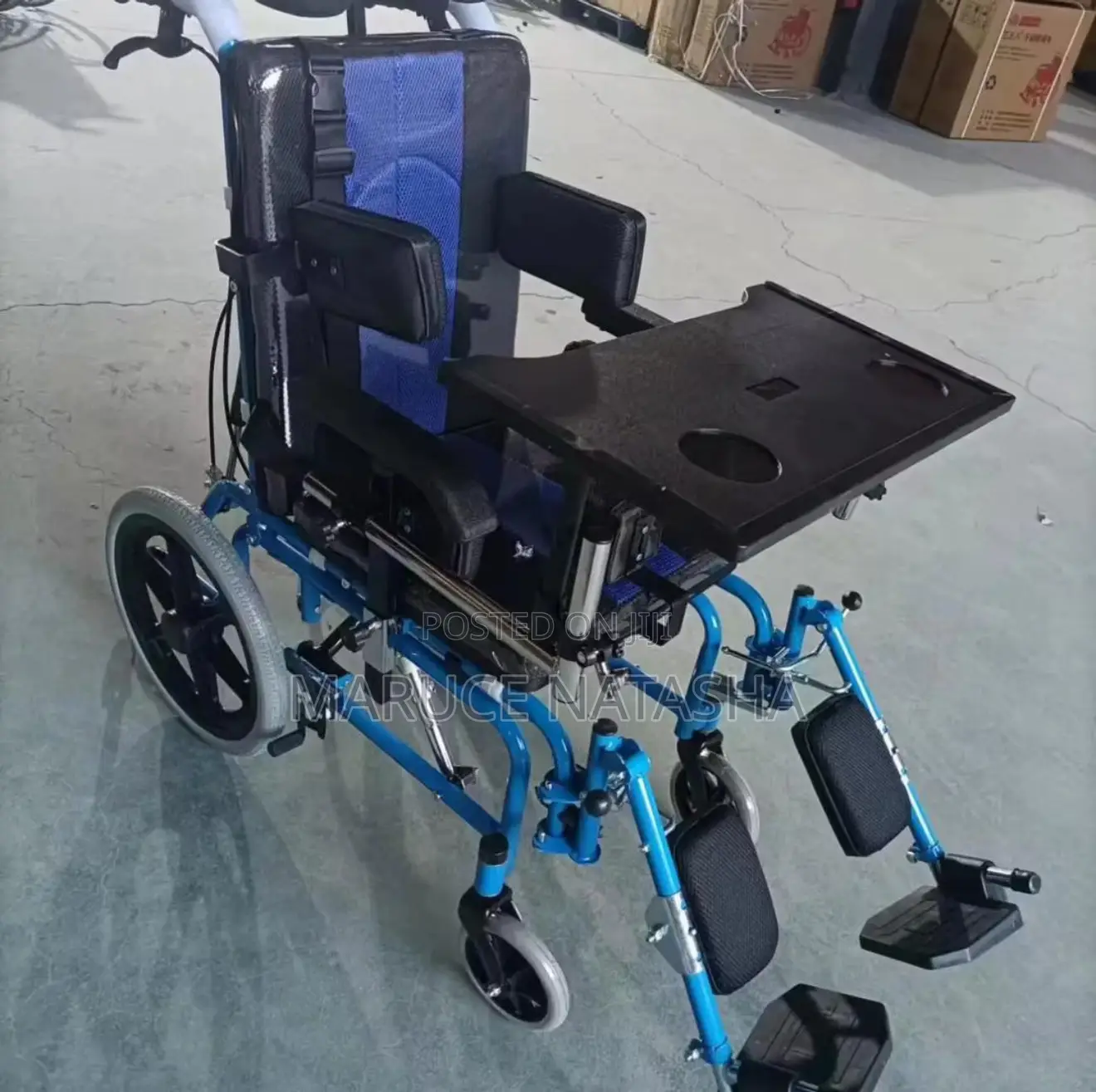 Adjustable Foldable and Convenient Cp Wheelchair