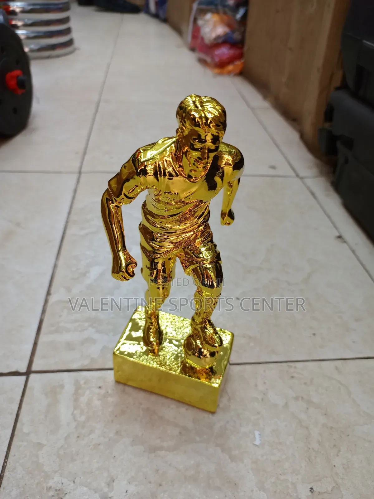 Man Wards Gold Original