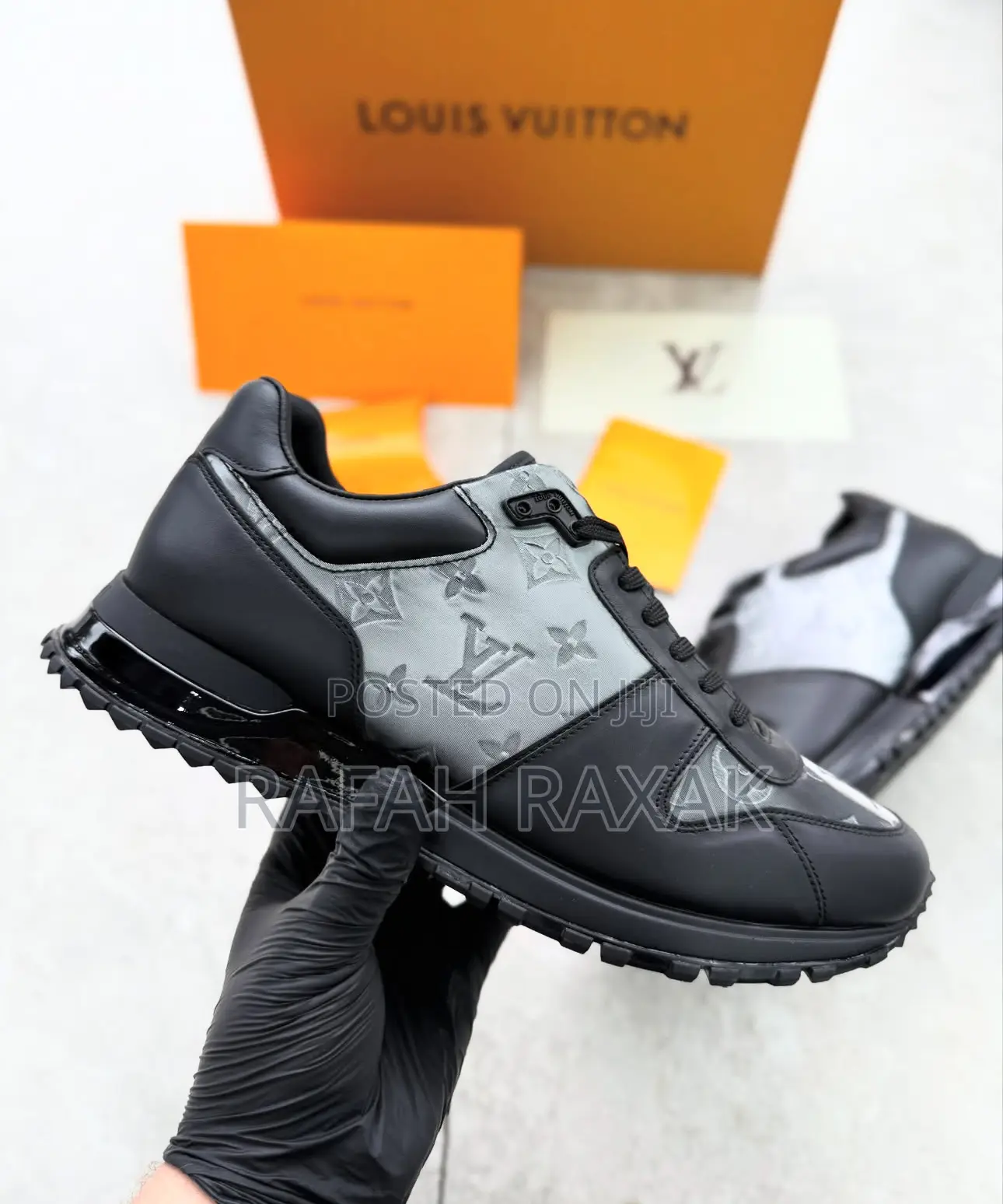 Men’S Super Classic Louis Vuitton Run Away Luxury Sneakers