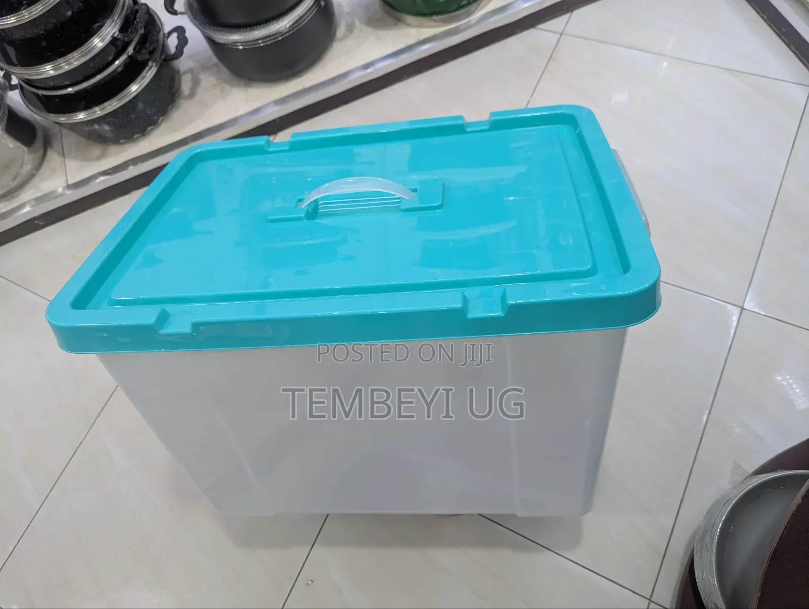60l Plastic Storage Box for Clothes, Books, Toys and All