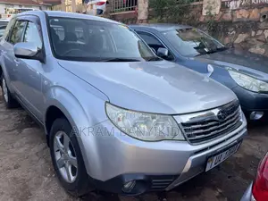 Photo - Subaru Forester 2008 Silver