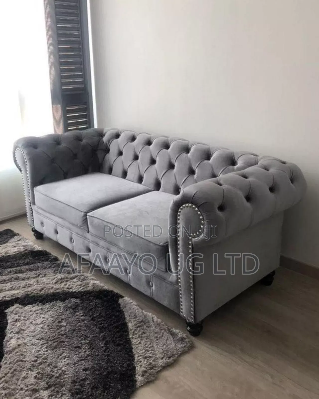 Buttoned Modern Sofa