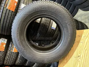215/75r15 Onyx All Terrain Tires Good Condition