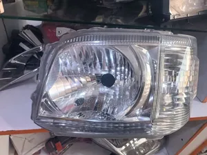 Hiace 2010 Headlamp (Drone)