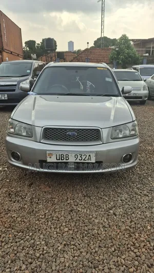 Photo - Subaru Forester 2004 Silver