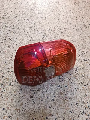 Rav4 2002 Taillamp