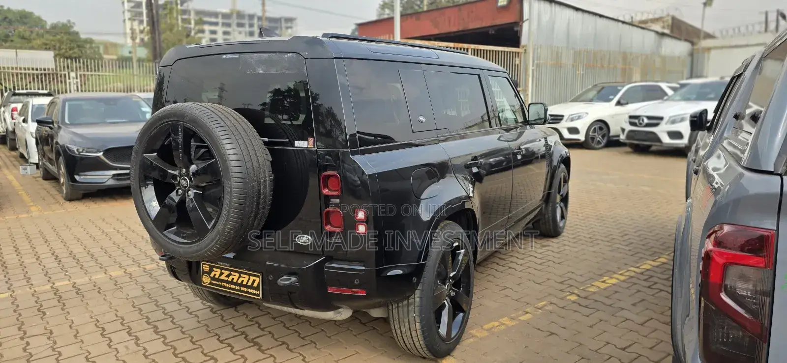 Land Rover Defender 2023 Black