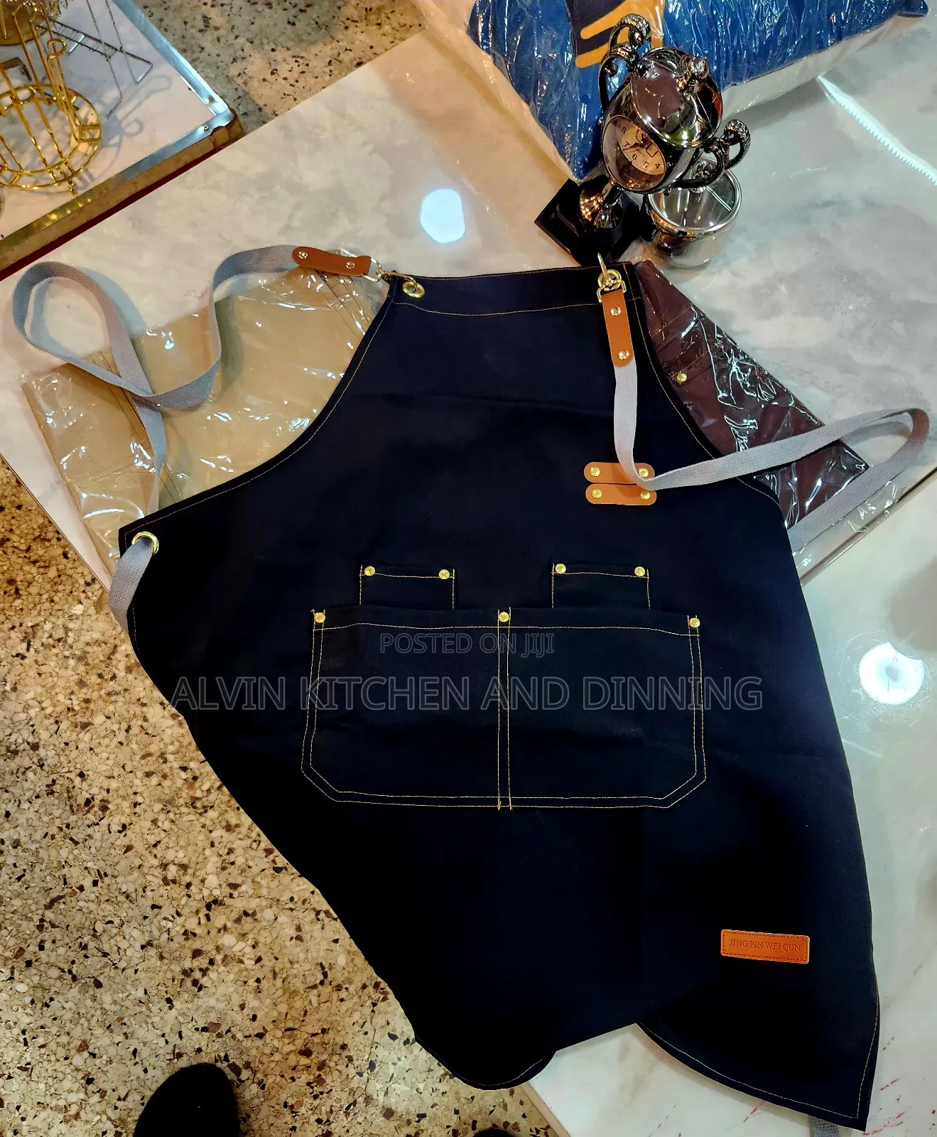 Kitchen Aprons for Men Women With Large Pockets