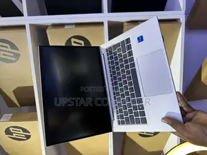 Laptop HP EliteBook 830 G8 16GB Intel Core I5 SSHD (Hybrid) 256GB