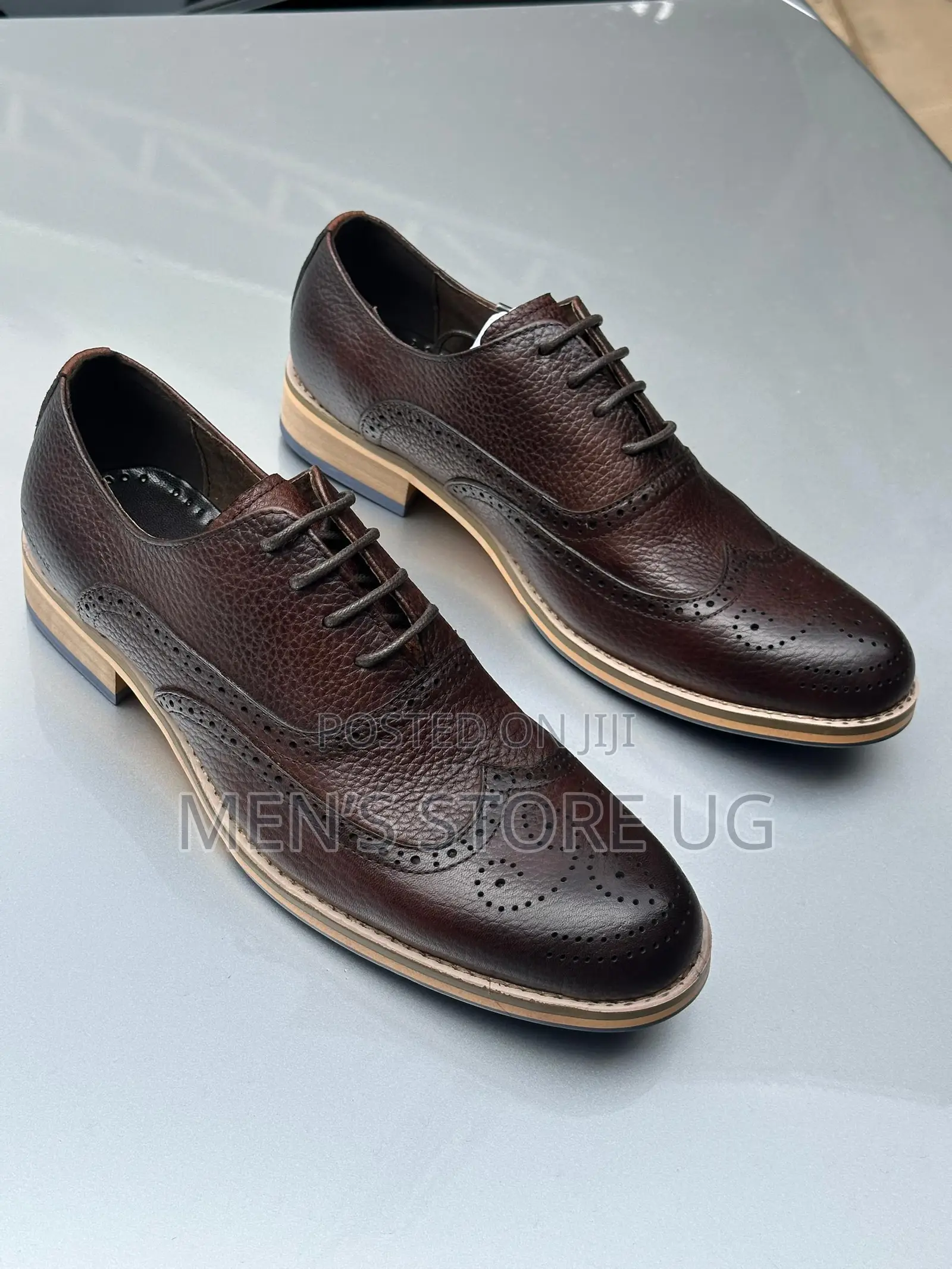 Clarks Classic Premium Oxford Shoes