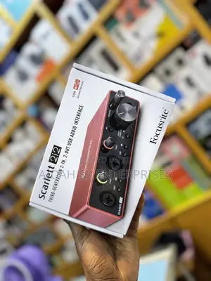 Photo - Focusrite Scarlett 2i2 3rd Gen Usb Audio Interface