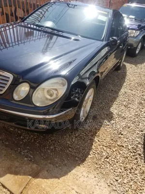 Photo - Mercedes-Benz E240 2005 Black