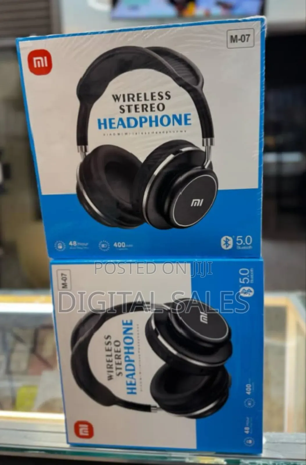 M-07 Wireless Headphones