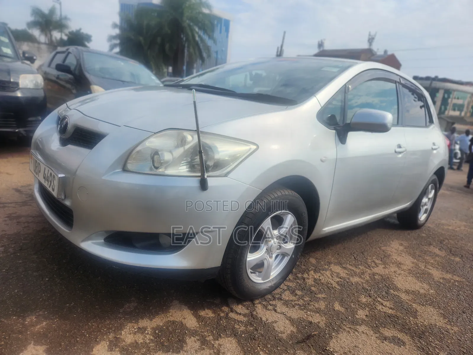 Toyota Auris 2009 Silver