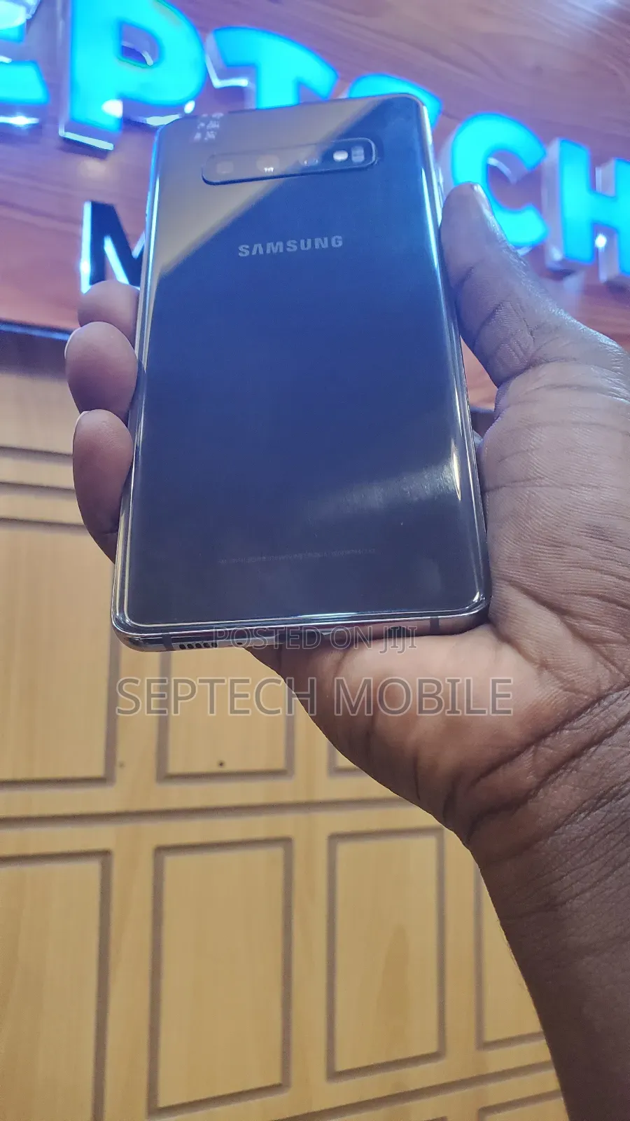 New Samsung Galaxy S10 Plus 128 GB Black