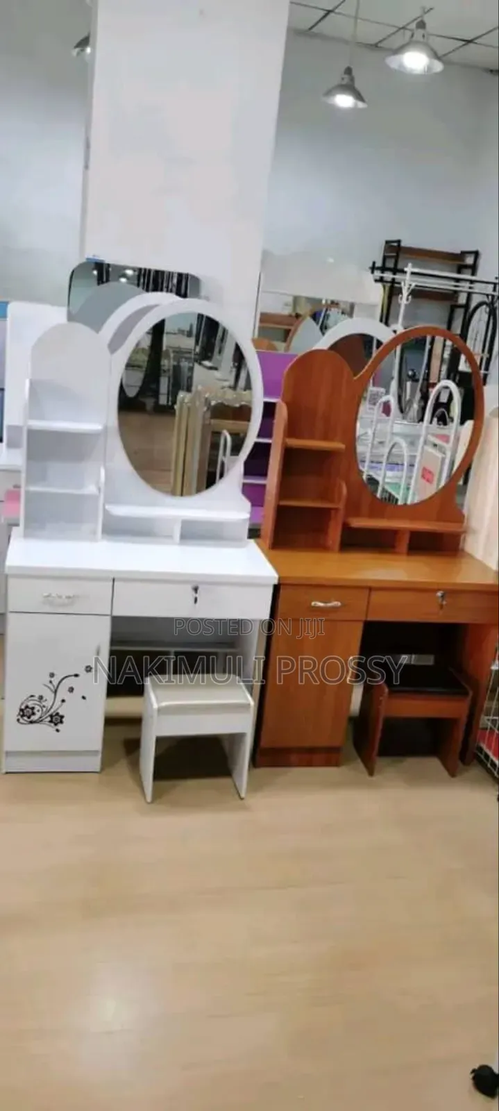 Modern Classy Dressing Mirror/Dressing Table