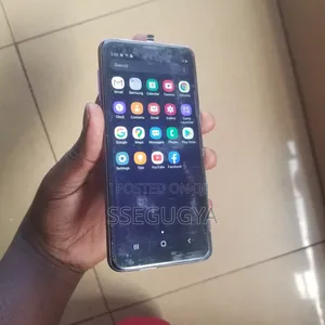 Photo - New Samsung Galaxy S9 64 GB Pink