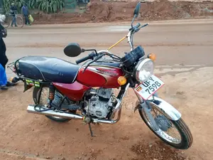 Bajaj Boxer 2024 Red