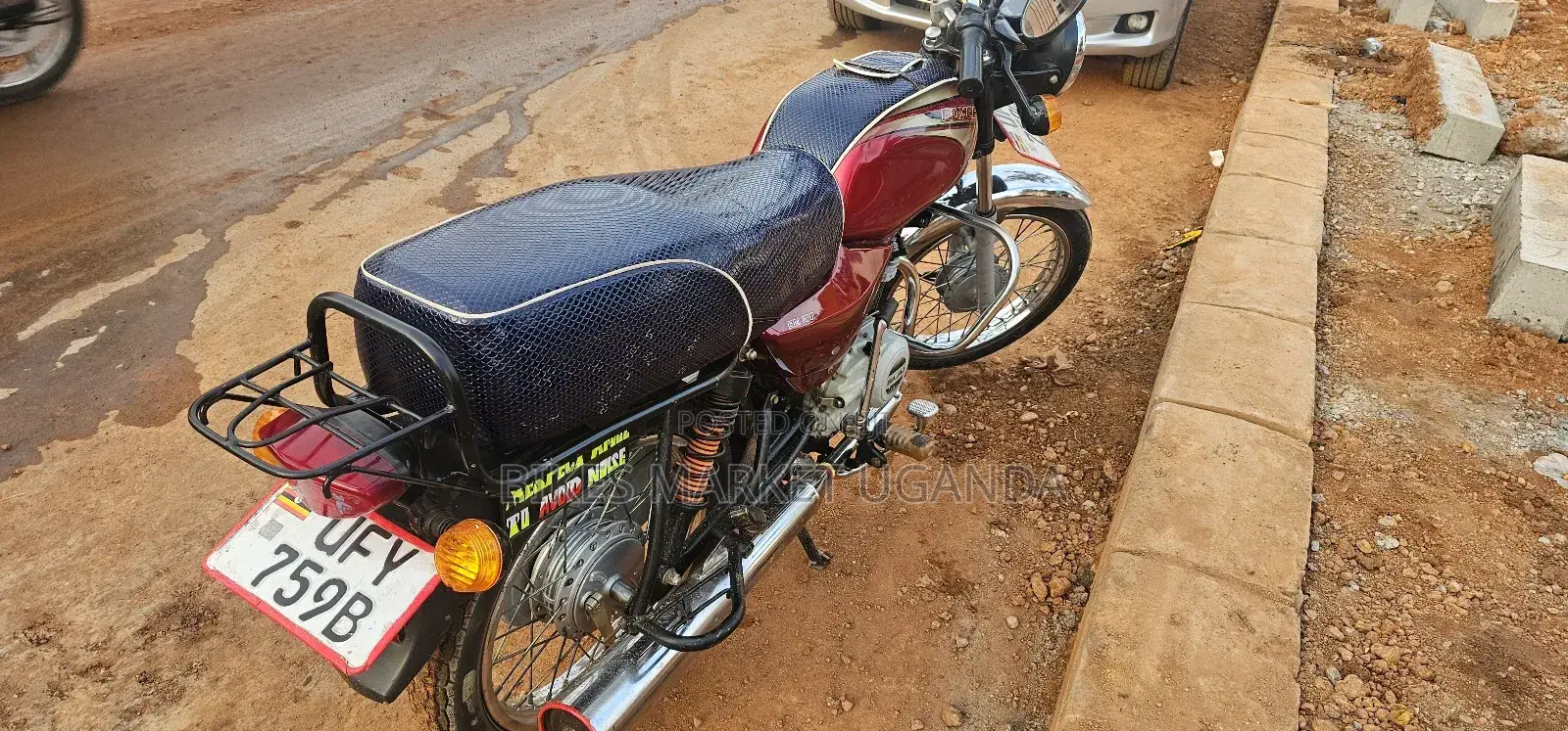 Bajaj Boxer 2024 Red