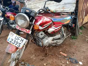 TVS HLX 125 2022 Red