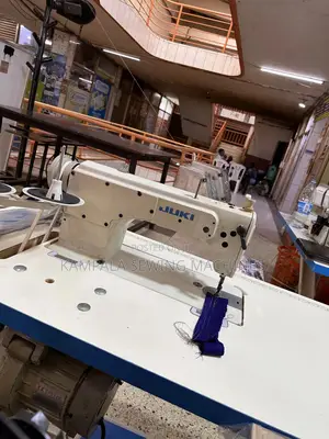 Juki Industrial Ddl 8700 Sewing Machines Complete
