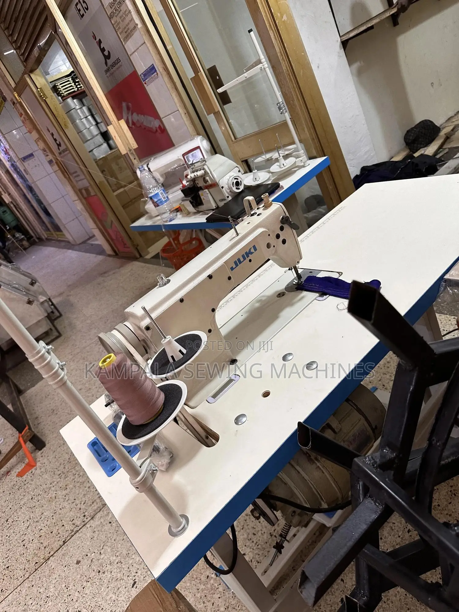 Juki Industrial Ddl 8700 Sewing Machines Complete
