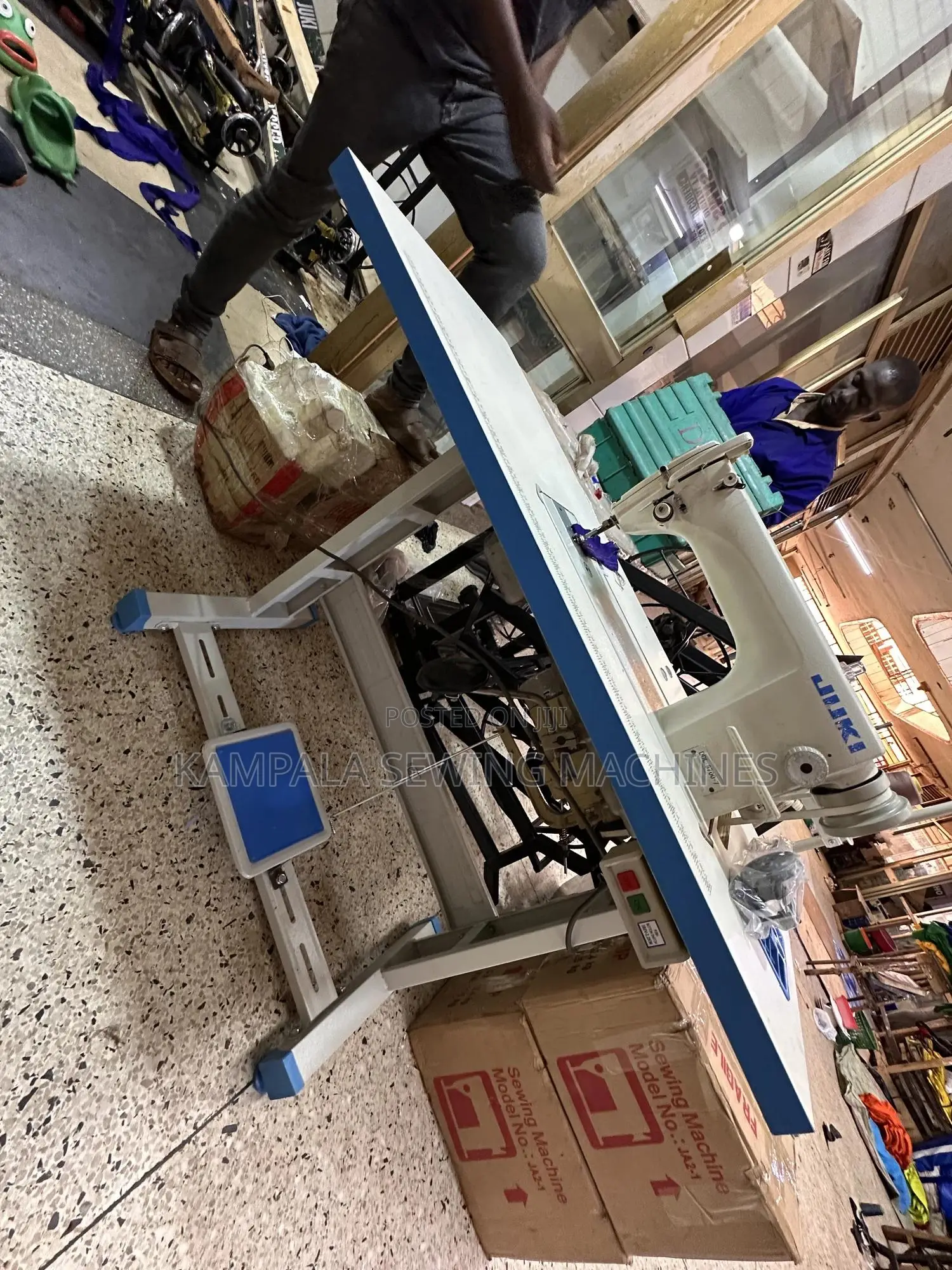 Juki Industrial Ddl 8700 Sewing Machines Complete