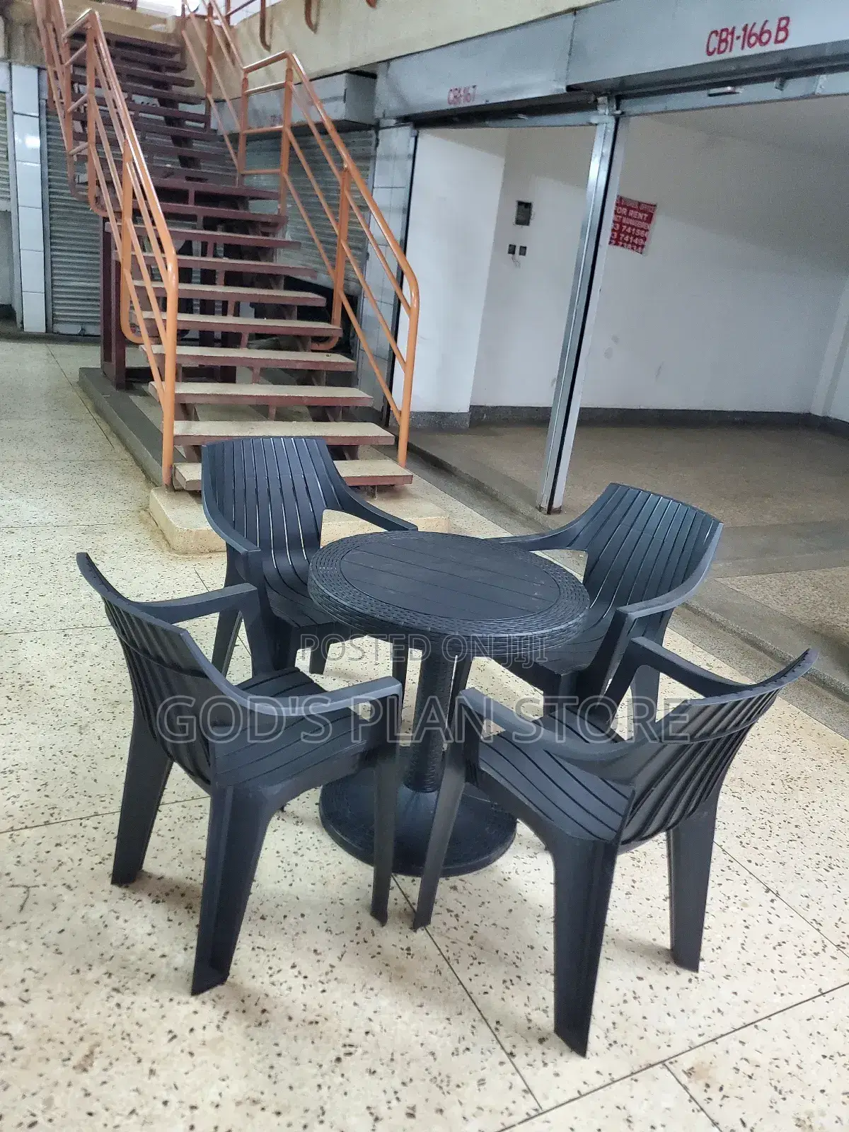 Yz2309 Restaurant/Bar Plastic Chairs and Table