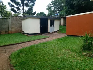 4bdrm Bungalow in Kololo Property, Central Division for rent