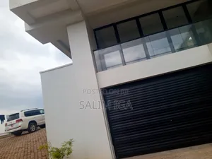 Furnished 4bdrm Townhouse / Terrace for rent