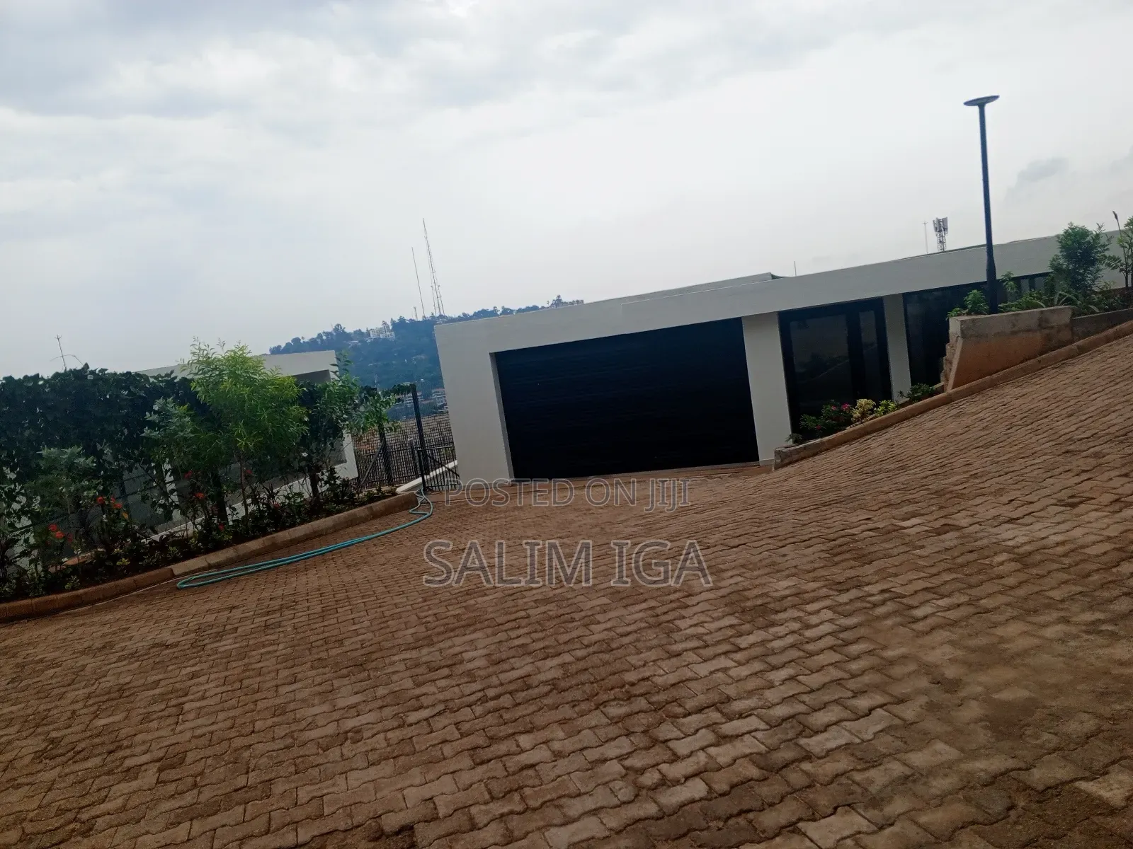 Furnished 4bdrm Townhouse / Terrace for rent