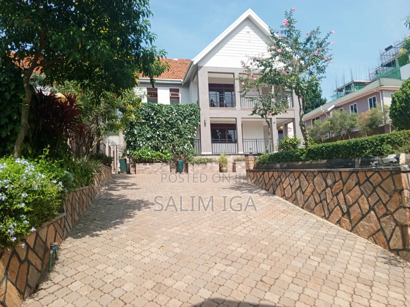 5bdrm Duplex in Kololo Property, Central Division for rent