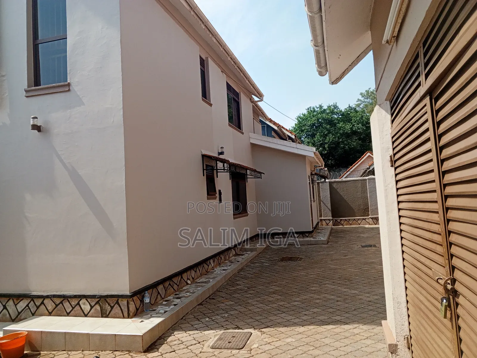 5bdrm Duplex in Kololo Property, Central Division for rent