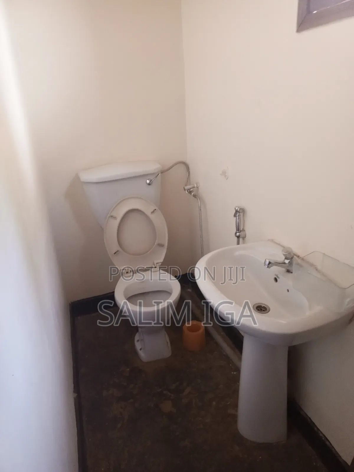 5bdrm Duplex in Kololo Property, Central Division for rent