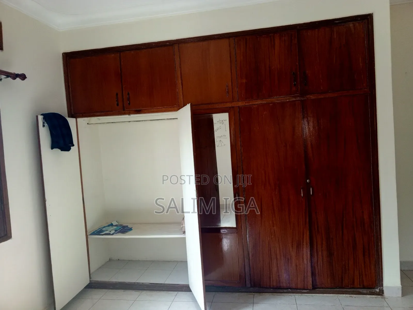 3bdrm Bungalow in Kololo Property, Central Division for rent