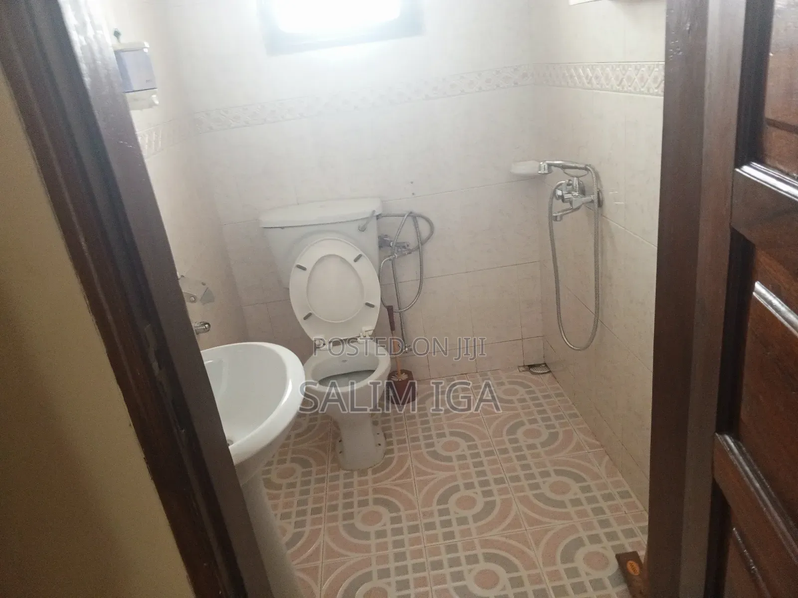 3bdrm Bungalow in Kololo Property, Central Division for rent