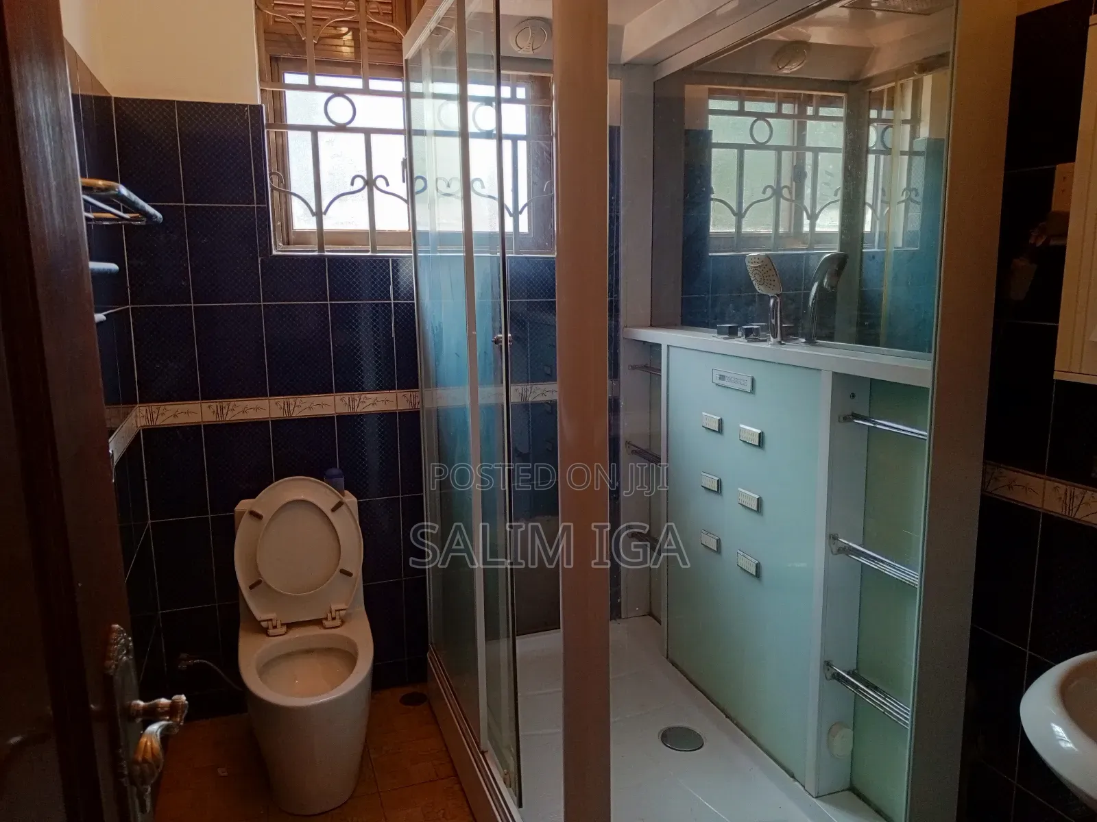 6bdrm Mansion in Kololo, Central Division for rent