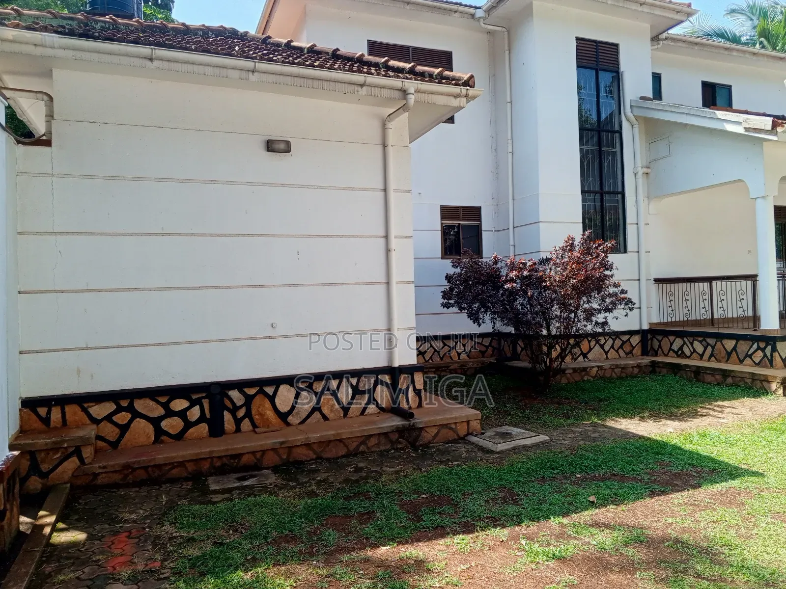 6bdrm Mansion in Kololo, Central Division for rent