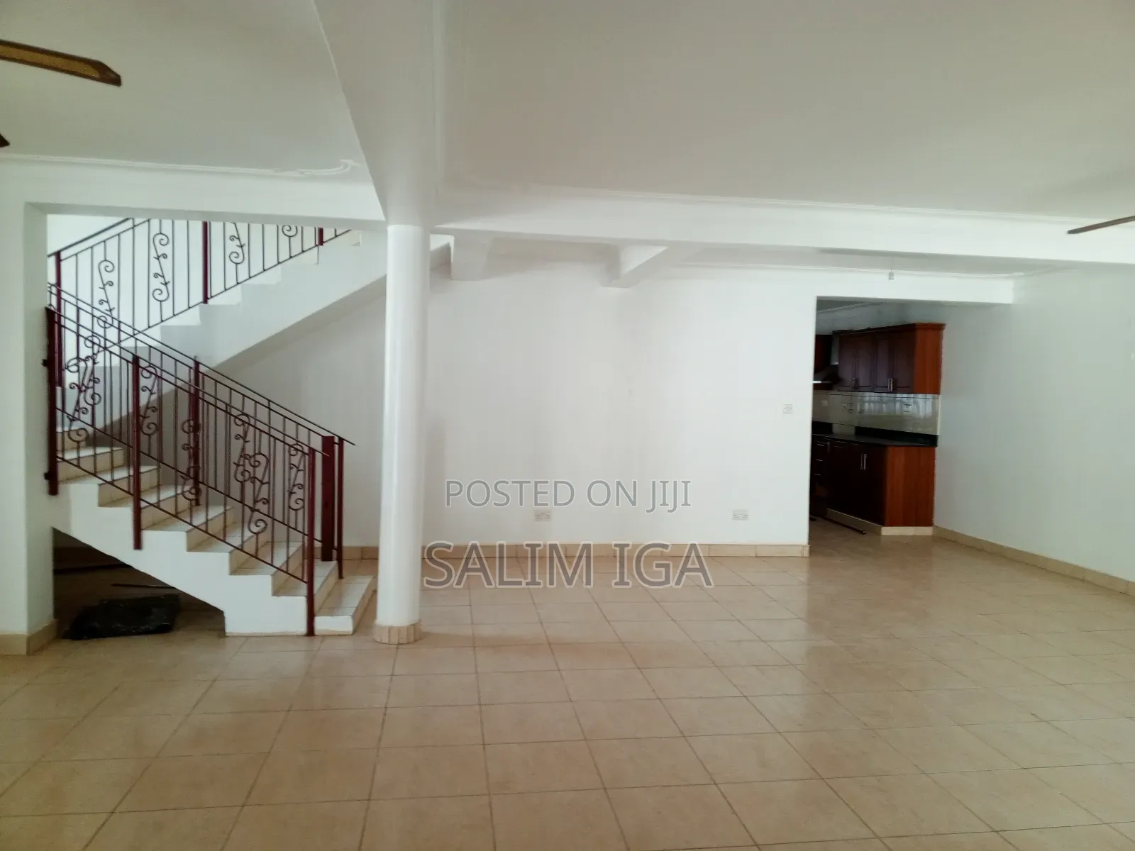 6bdrm Mansion in Kololo, Central Division for rent