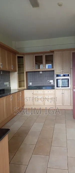 4bdrm Maisonette in Kololo Property, Central Division for rent