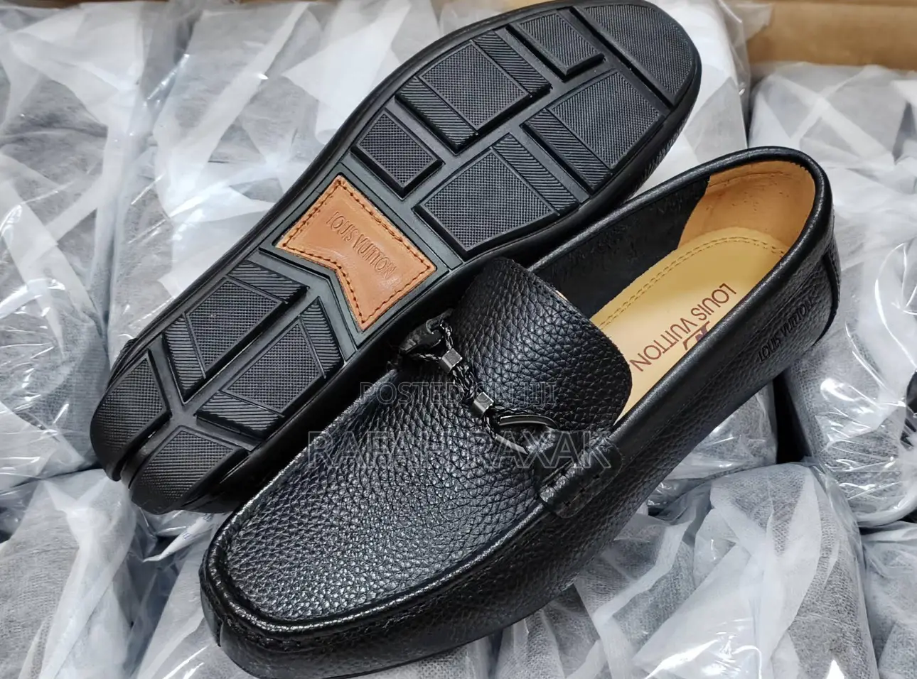 Original Men’S Black Louis Vuitton Leather Moccasins
