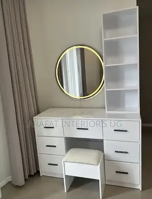 Photo - Serenity Modern Dressing Mirrors With Seat