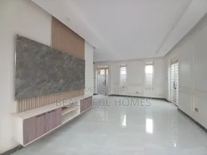 Furnished 4bdrm Duplex in Kira for sale