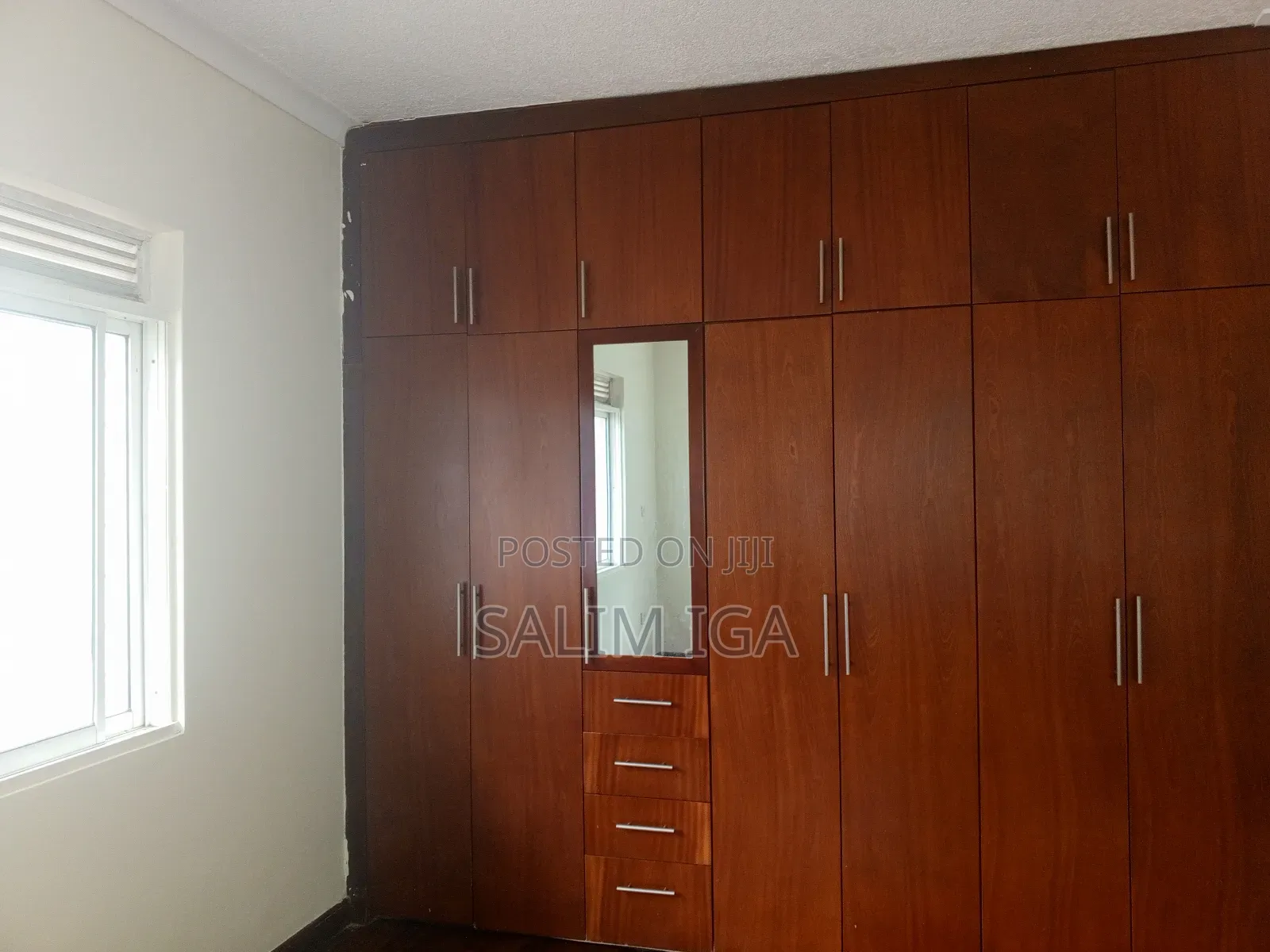 4bdrm Bungalow in Kololo Property, Central Division for rent