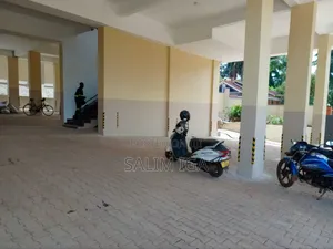 3bdrm Block of Flats in Kololo Property, Central Division for rent
