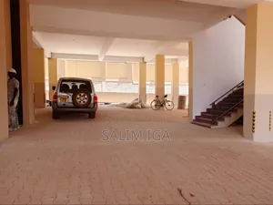 3bdrm Block of Flats in Kololo Property, Central Division for rent