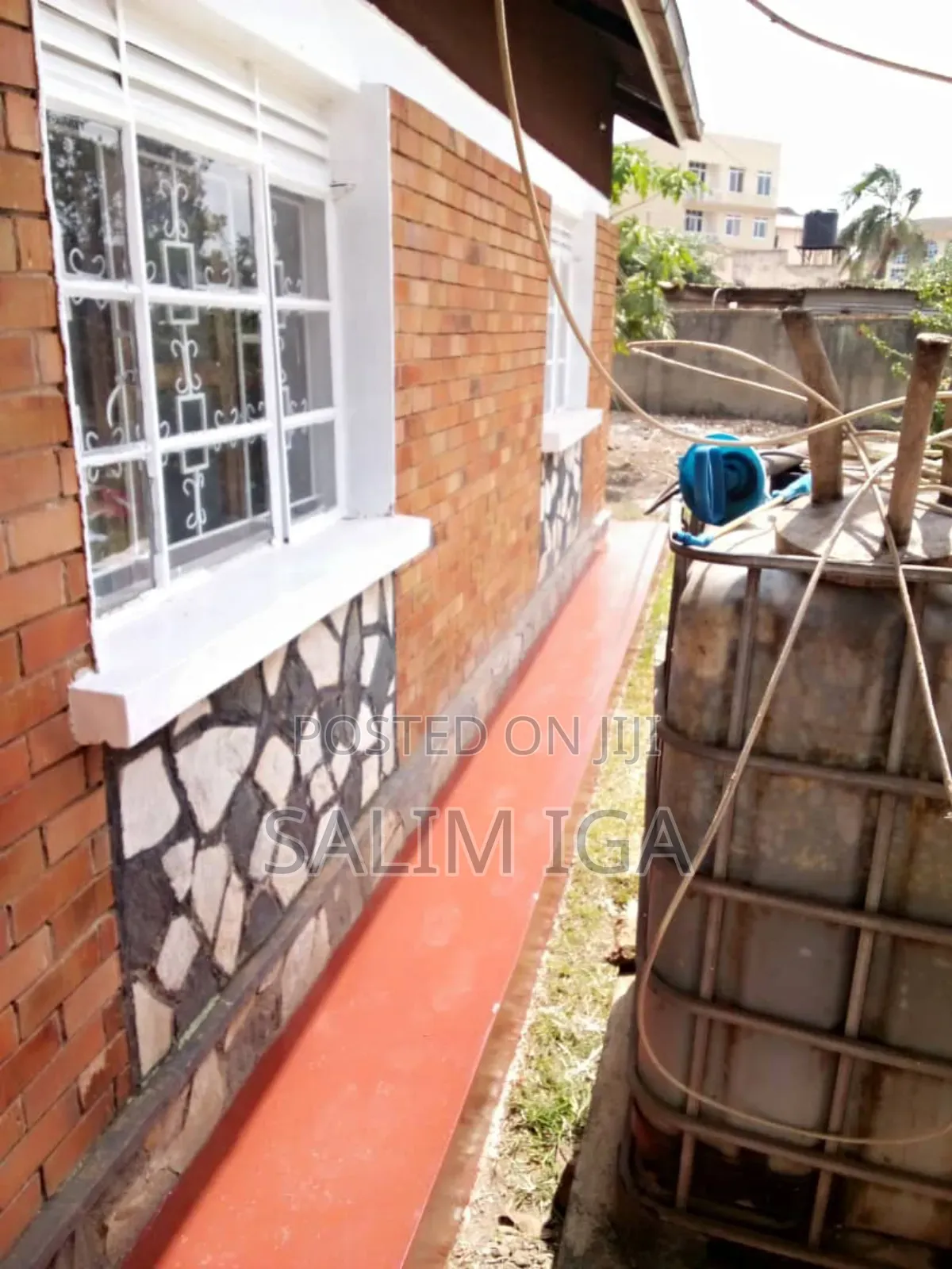 3bdrm Bungalow in Kololo Property, Central Division for rent