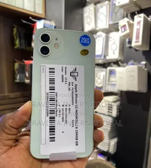 Photo - Apple iPhone 12 128 GB Green
