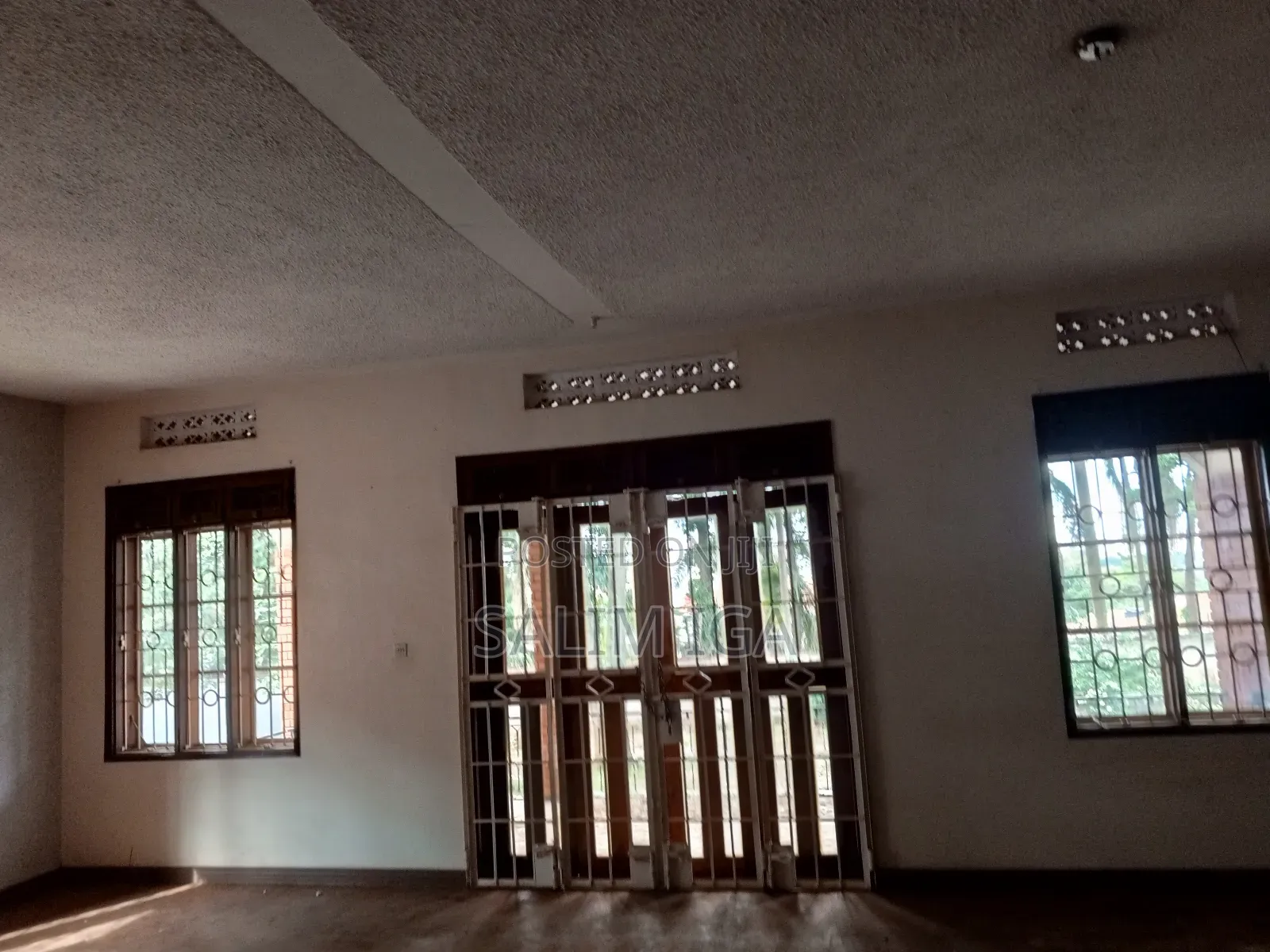 5bdrm Bungalow in Kololo Property, Central Division for rent