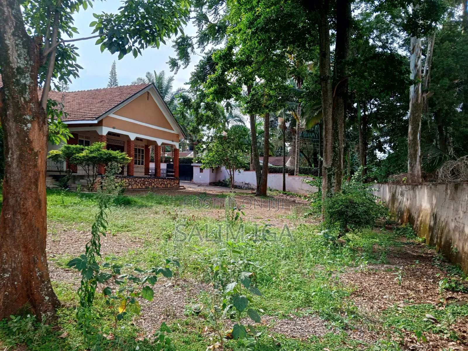 5bdrm Bungalow in Kololo Property, Central Division for rent